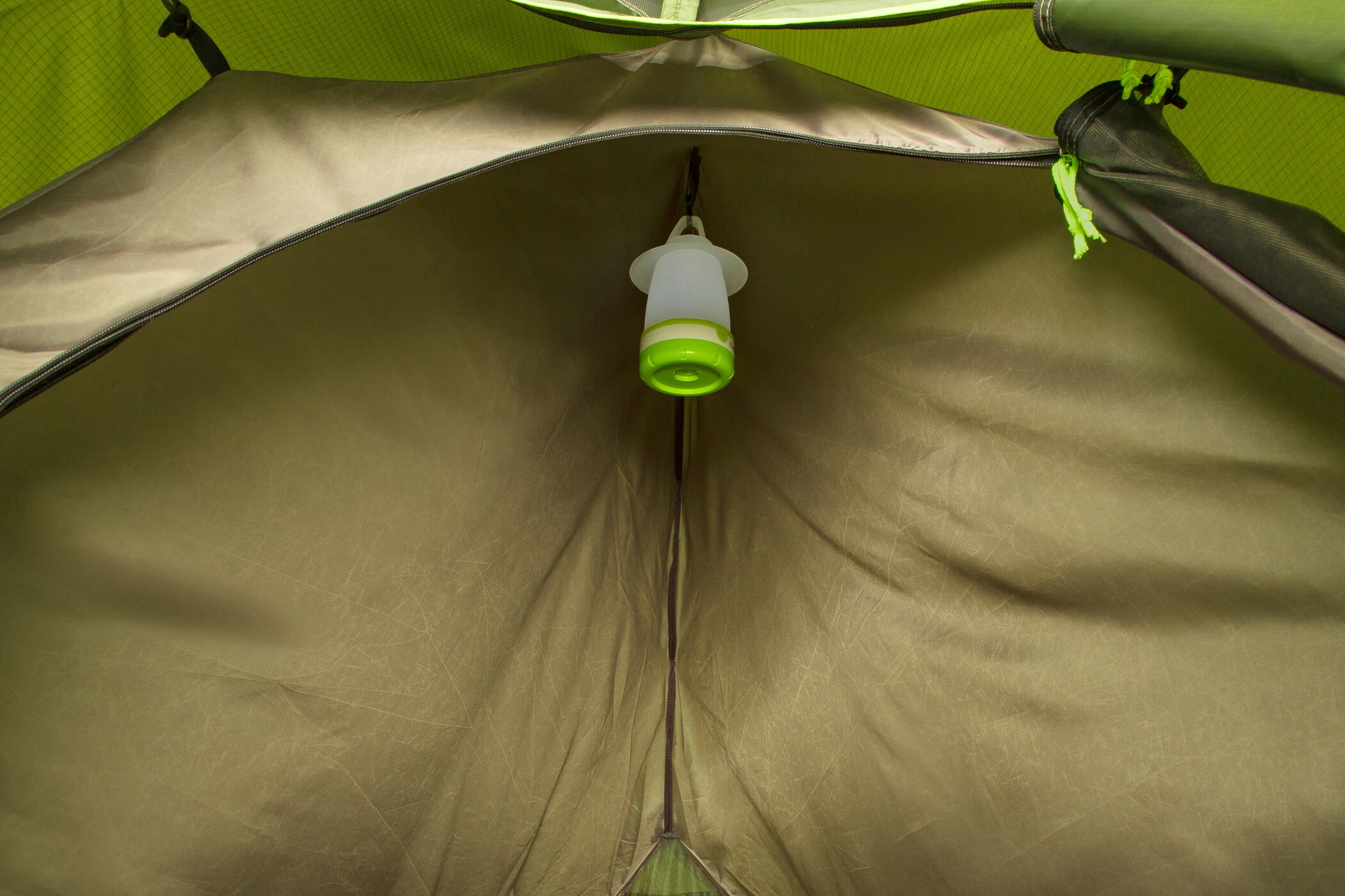 CAMPZ Vira 2P Tent, Olijf/groen 10 CAMPZ Vira 2P Tent, Olijf/groen - Afbeelding 8