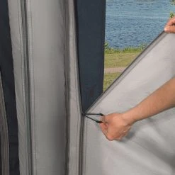 Outwell Hayward Lake 6ATC Tent, Blauw 20 Outwell Hayward Lake 6ATC Tent, Blauw -Campz-winkel outwell hayward lake 6atc tent 4