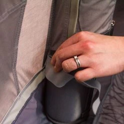 Vango Tahiti/Anantara II Air Ge&iuml;soleerd Fitted Tapijt, Grijs -Campz-winkel vango tahiti anantara ii air insulated fitted carpet willow 7